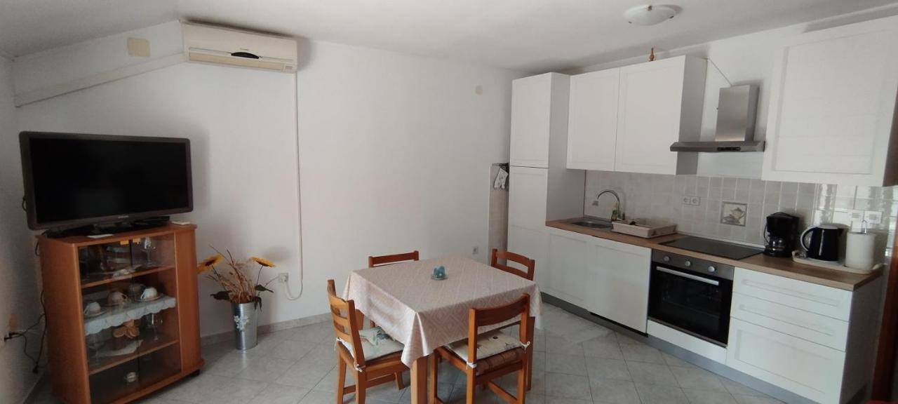 Apartment Kurelic 拉布 外观 照片